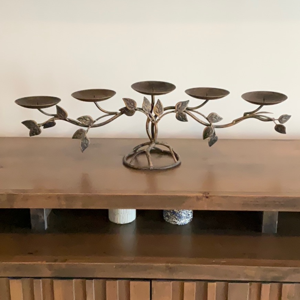 Candle holder